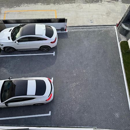 Kevin'S Aparthotel Vlorë Eksteriør bilde